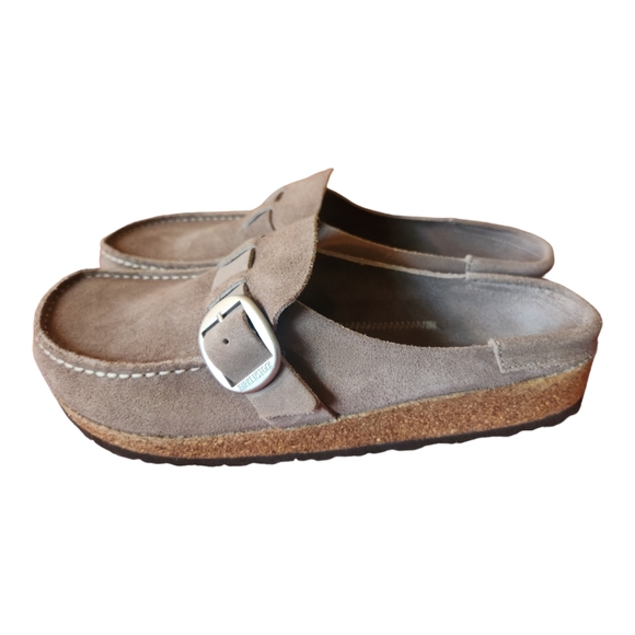 Birkenstock Shoes - NWT Women's Birkenstock Buckley size 42 shoes Gray clogs
